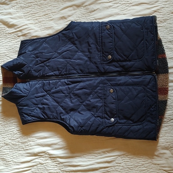 Reversible Vest - Picture 2 of 2